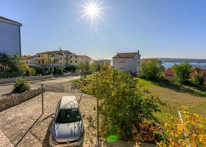 In 5165 * Crikvenica
